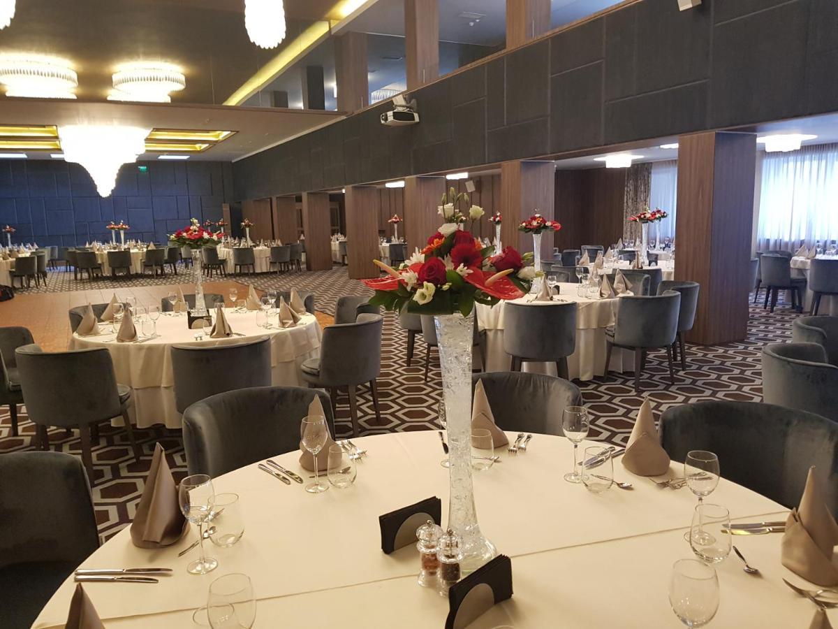 Aro Palace Hotel 5*