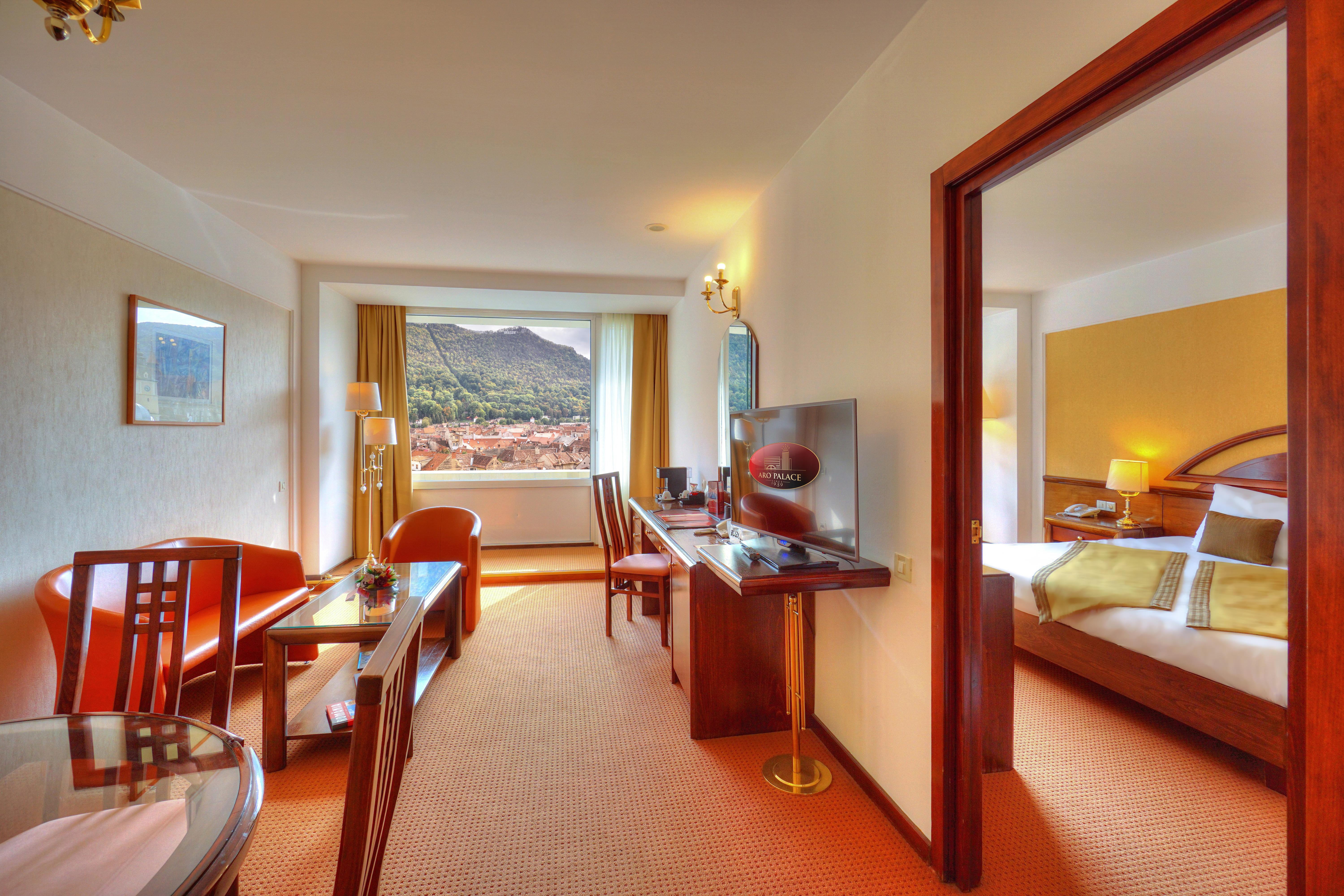 Aro Palace Hotel 5*